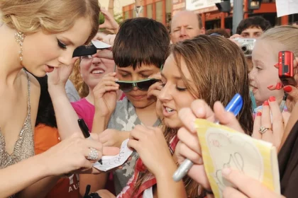 Taylor Swift's Autograph