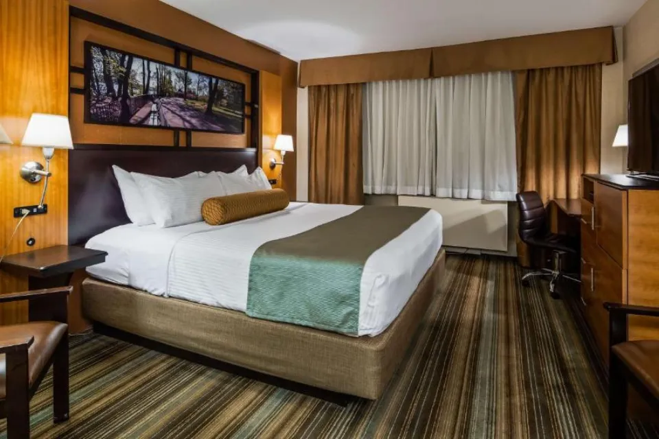 Hotels in Queens NY