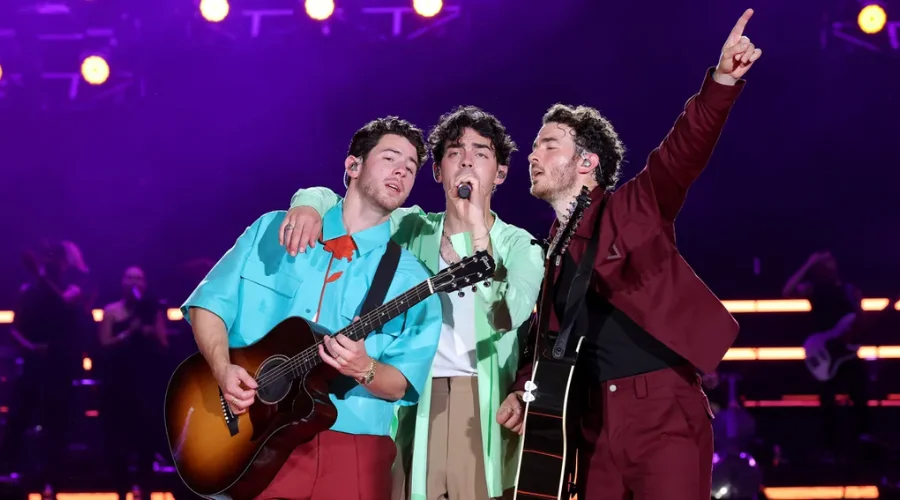 The Magic of a Jonas Brothers Concert in 2025