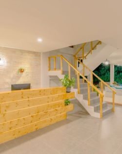 6 - 2025-10-01T200821.300