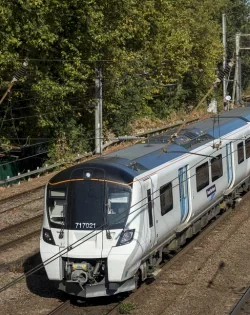 London Euston - Bath Spa Station (1)