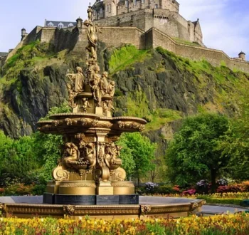 Princes Street Gardens & Shopping