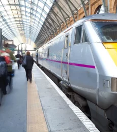 london-to-edinburgh-edinburgh-tr