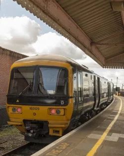 mind-gap-painted-sign-passenger