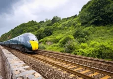 train-teignmouth-devon-uk-600nw